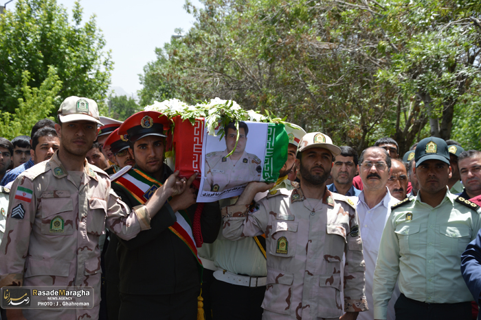 کلیپ تصویری از مراسم خاکسپاری شهید محمدرضا فیروزی