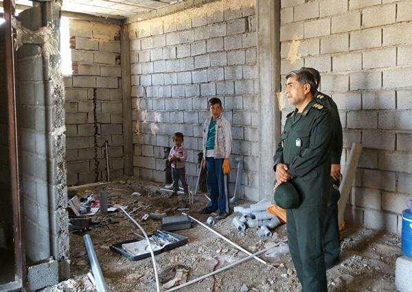 بازدید فرمانده سپاه از روند ساخت خانه محروم در روستاهای مراغه