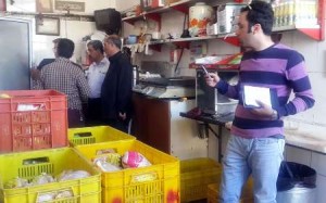 ۸۱۷۷۳۲۱۵-۷۰۱۸۶۶۷۰