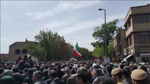 مادر شهید: خداوندا این قربانیِ راه اسلام را از ما بپذیر/ اقامه نماز آیت الله شبستری بر سر پیکر پانزدهیمن شهید مدافع حرم ‌آذربایجانی