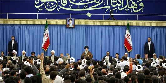 آمریکا «طاغوت اعظم» و «شیطان اکبر» است/ امروز مهم ترین وظیفه، تبیین و مبارزه برای روشنگری است