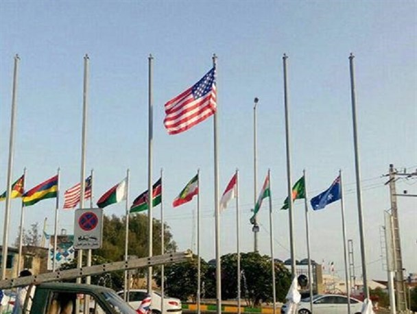 اهتزار پرچم آمریکا و انگلیس در حاشیه بزرگترین نشست پسابرجامی در چابهار+تصاویر