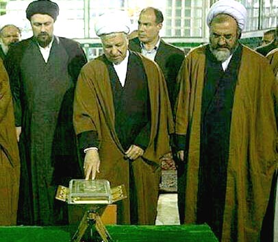 پیام تسلیت امام جمعه مراغه در پی درگذشت یار دیرین امام و رهبری