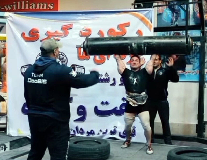 همراهی و اعزام قهرمان مراغه‌ای با تیم ملی قویترین مردان ایران به امارات