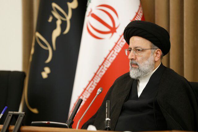 ستاد کل نیروهای مسلح: در سانحه برای بالگرد آیت‌الله رئیسی، هیچ گمانه‌زنی به اثبات نرسید