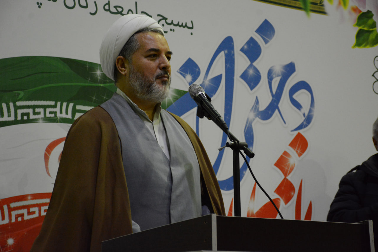 تأکید مسئول امور قرآنی سپاه عاشورا بر تربیت فرزندان بر اساس سیره اهل‌بیت (ع)