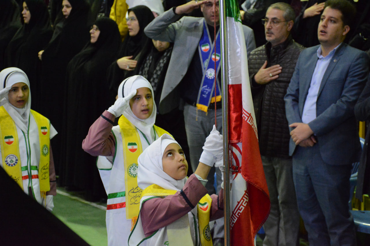 گزارش تصویری برگزاری همایش دختران آفتاب در مراغه