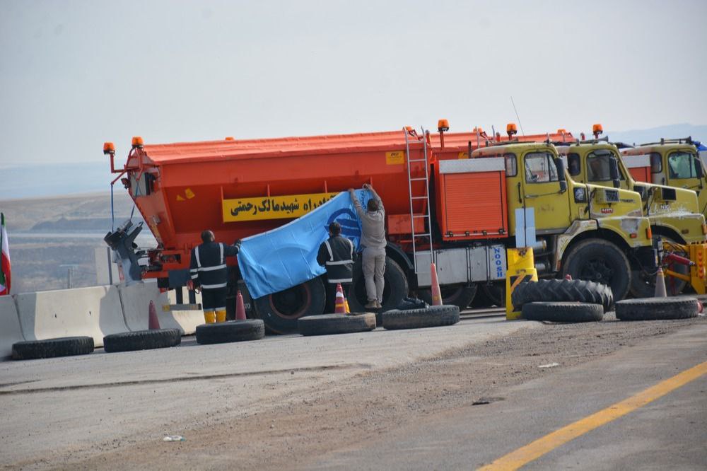 متفکرآزاد: وزیر راه با عاملان حذف نام شهید رحمتی برخورد کند