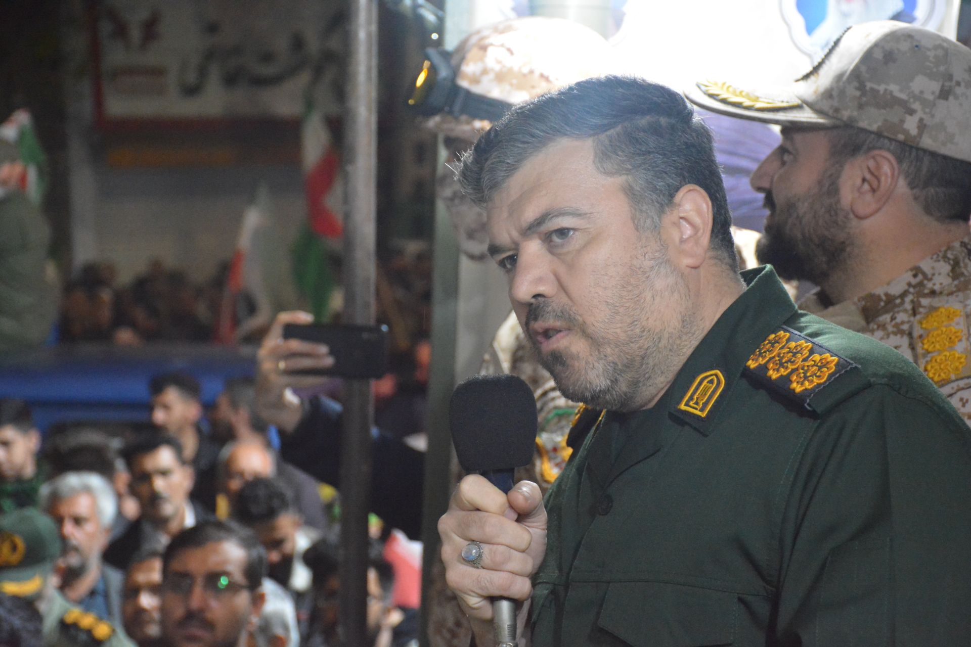 دبیر رزمایش «جانفدا»: رهبر انقلاب نخستین جانفدای جنگ هستند