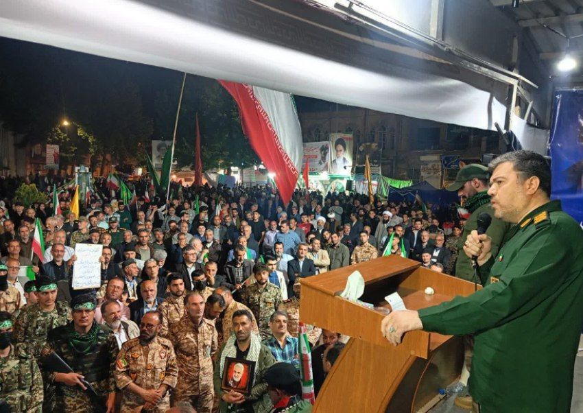 احتکار و اخلال در بازار، خدمت به دشمن در جنگ اقتصادی است